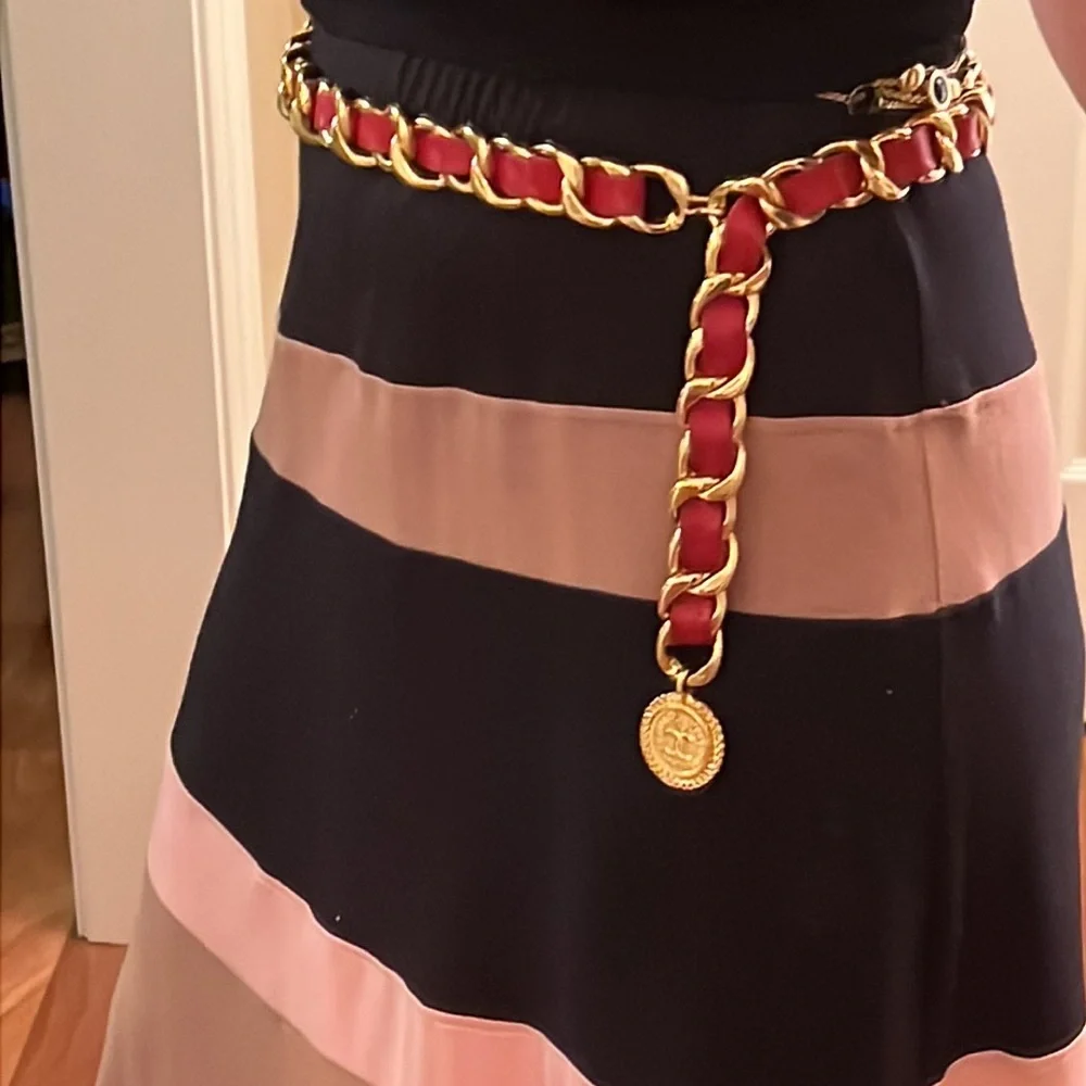 Chanel vintage red leather belt - Picture 9 of 9